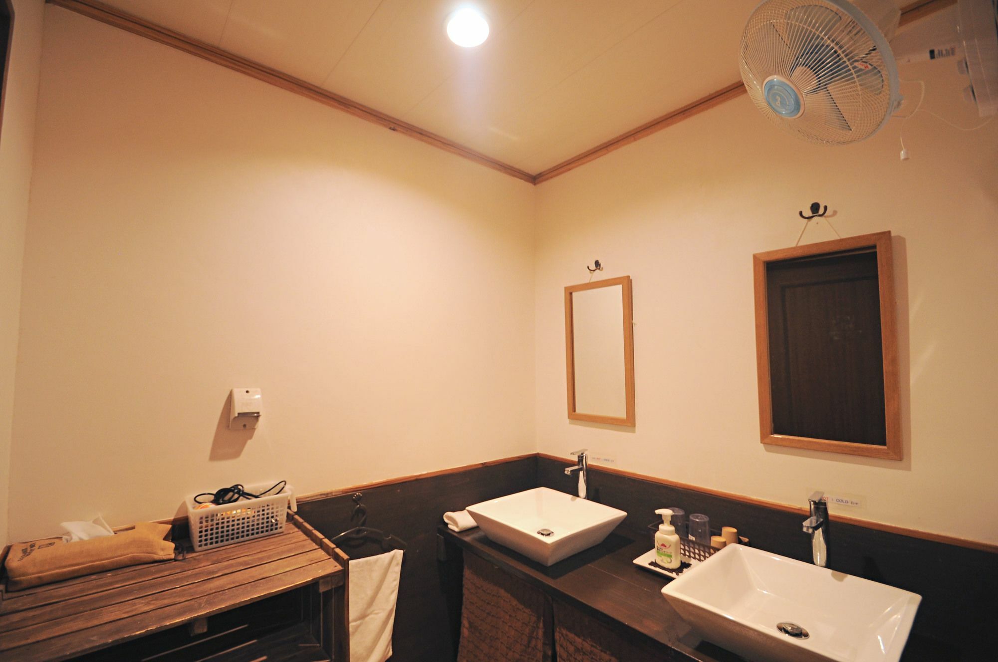 Nakijin No Yado Hibiscus Hotel Ngoại thất bức ảnh